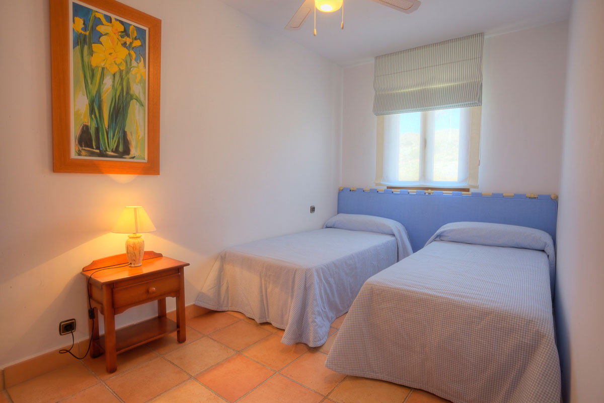 DSG-Photos-133-HarbourLights-Bedroom2